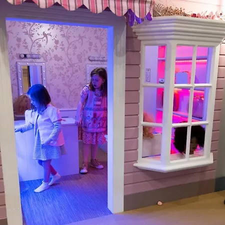 Wildlands Galway بيت خشبي