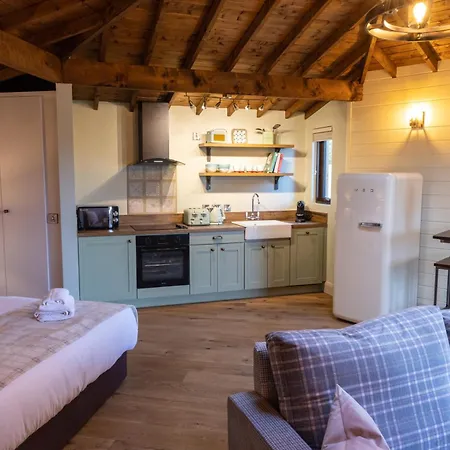Wildlands Galway Lodge Moycullen